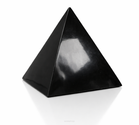 Piramidy Szungitowe i z kamieni naturalnych